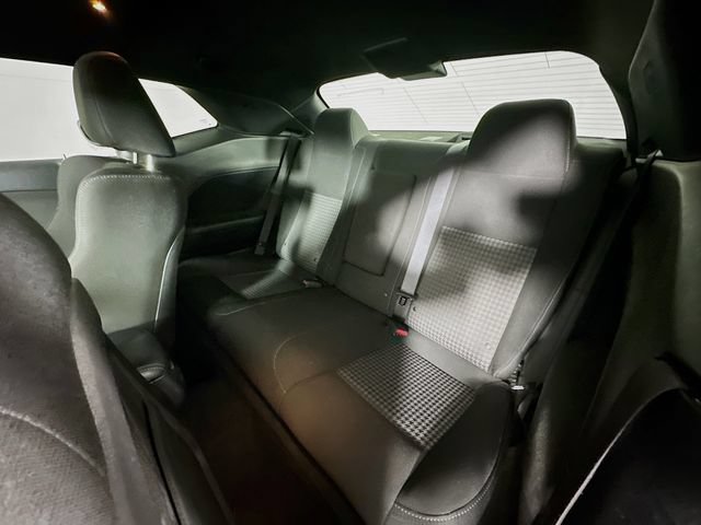 Used 2020 Dodge Challenger R/T w/ Driver Convenience Group RWD image 30