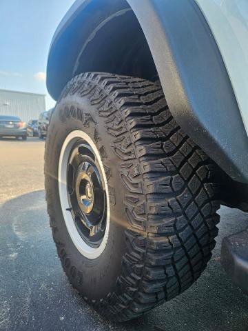 Certified 2023 Ford Bronco Heritage Edition AWD/4WD image 8