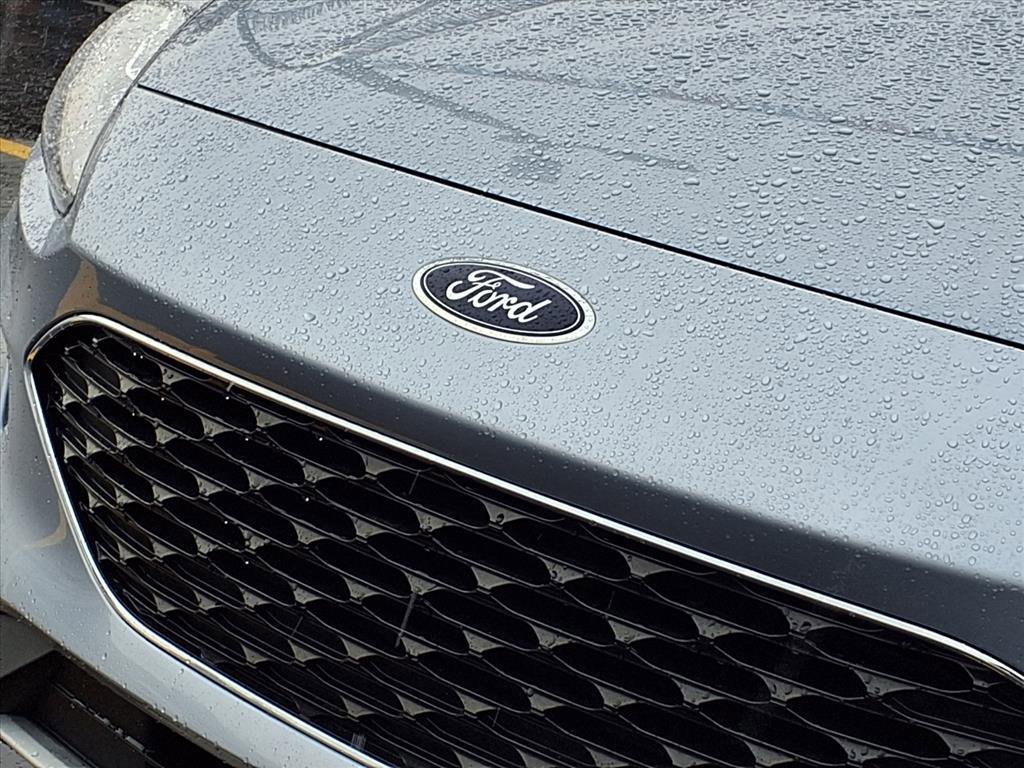 Certified 2022 Ford Escape SE w/ Cold Weather Package image 27