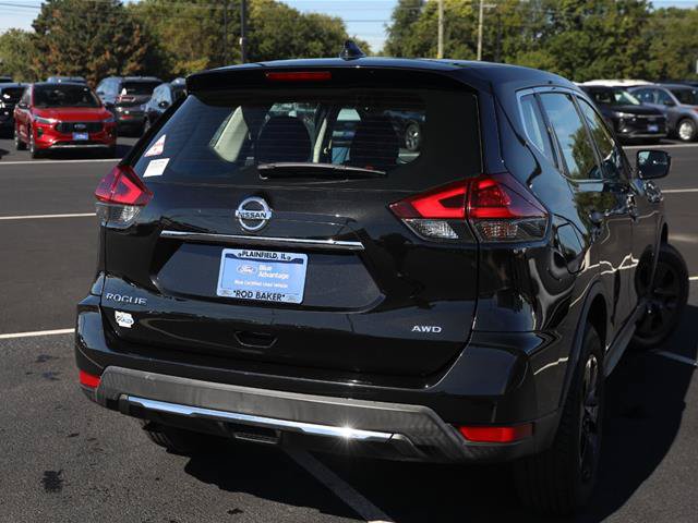 Used 2020 Nissan Rogue S AWD/4WD image 12