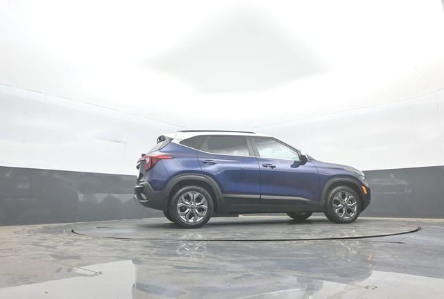 Used 2024 Kia Seltos S FWD image 40