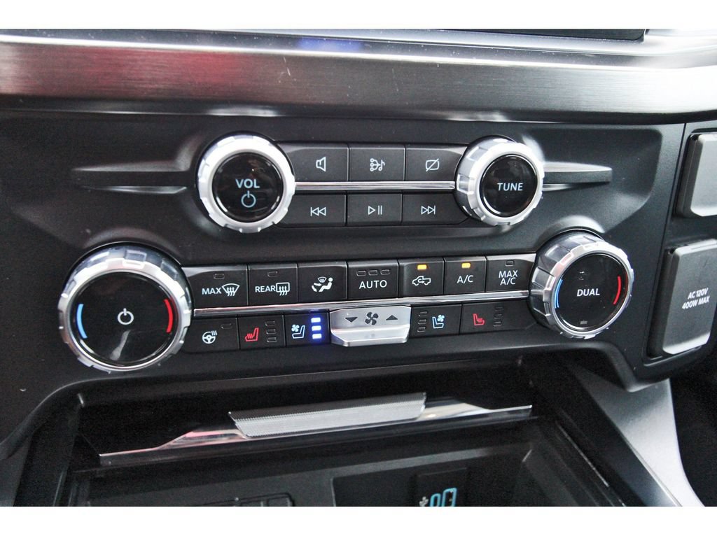 Certified 2023 Ford F250 Lariat w/ Sport Appearance Package AWD/4WD image 26