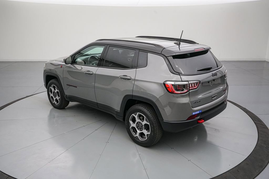 Used 2022 Jeep Compass Trailhawk w/ Sun and Sound Group AWD/4WD image 6
