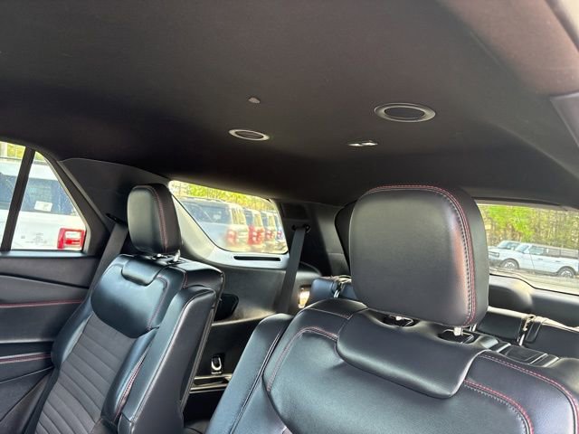 Certified 2025 Ford Explorer ST-Line image 34