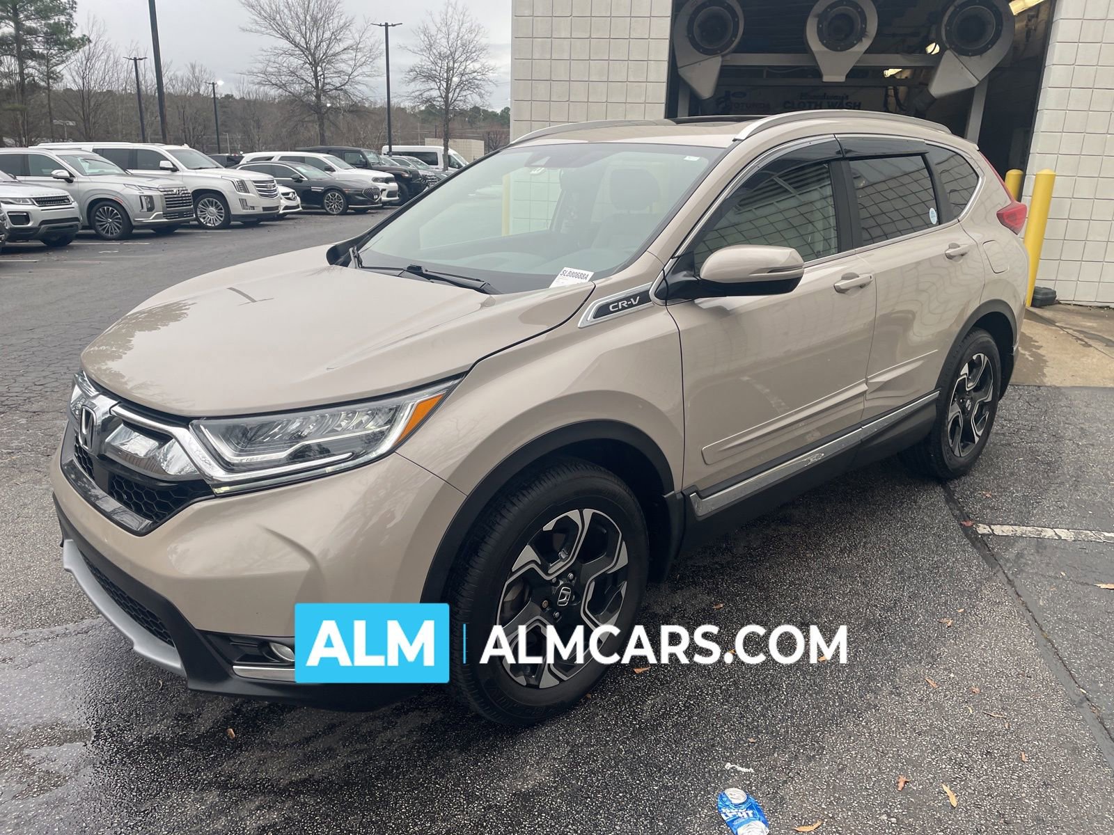 Used 2018 Honda CR-V Touring image 1