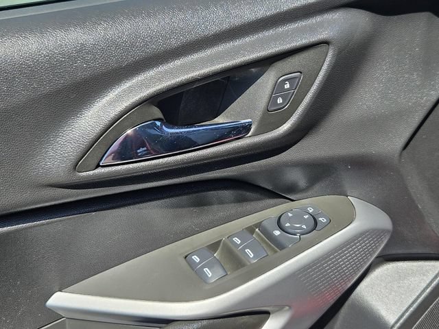 Used 2024 Chevrolet Trax RS FWD image 19