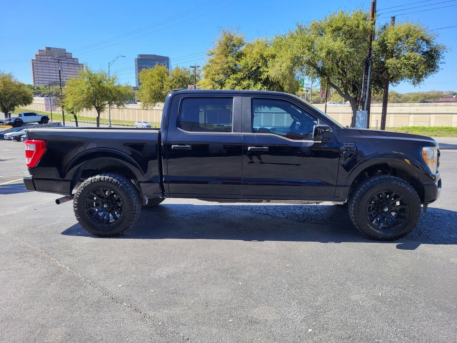 Certified 2022 Ford F150 XL w/ STX Appearance Package image 2