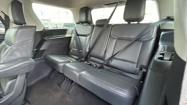 Certified 2025 Ford Expedition Active AWD/4WD image 17