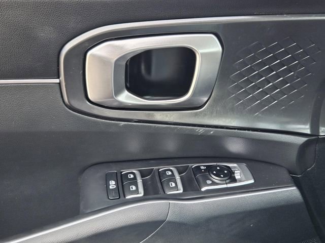 Used 2024 Kia Sorento EX w/ Panoramic Sunroof Package FWD image 32