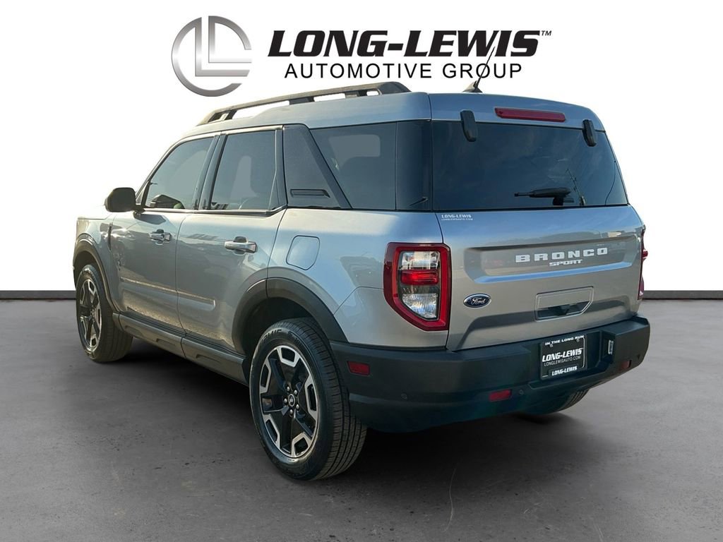 Certified 2023 Ford Bronco Sport Outer Banks w/ Tech Package AWD/4WD image 4