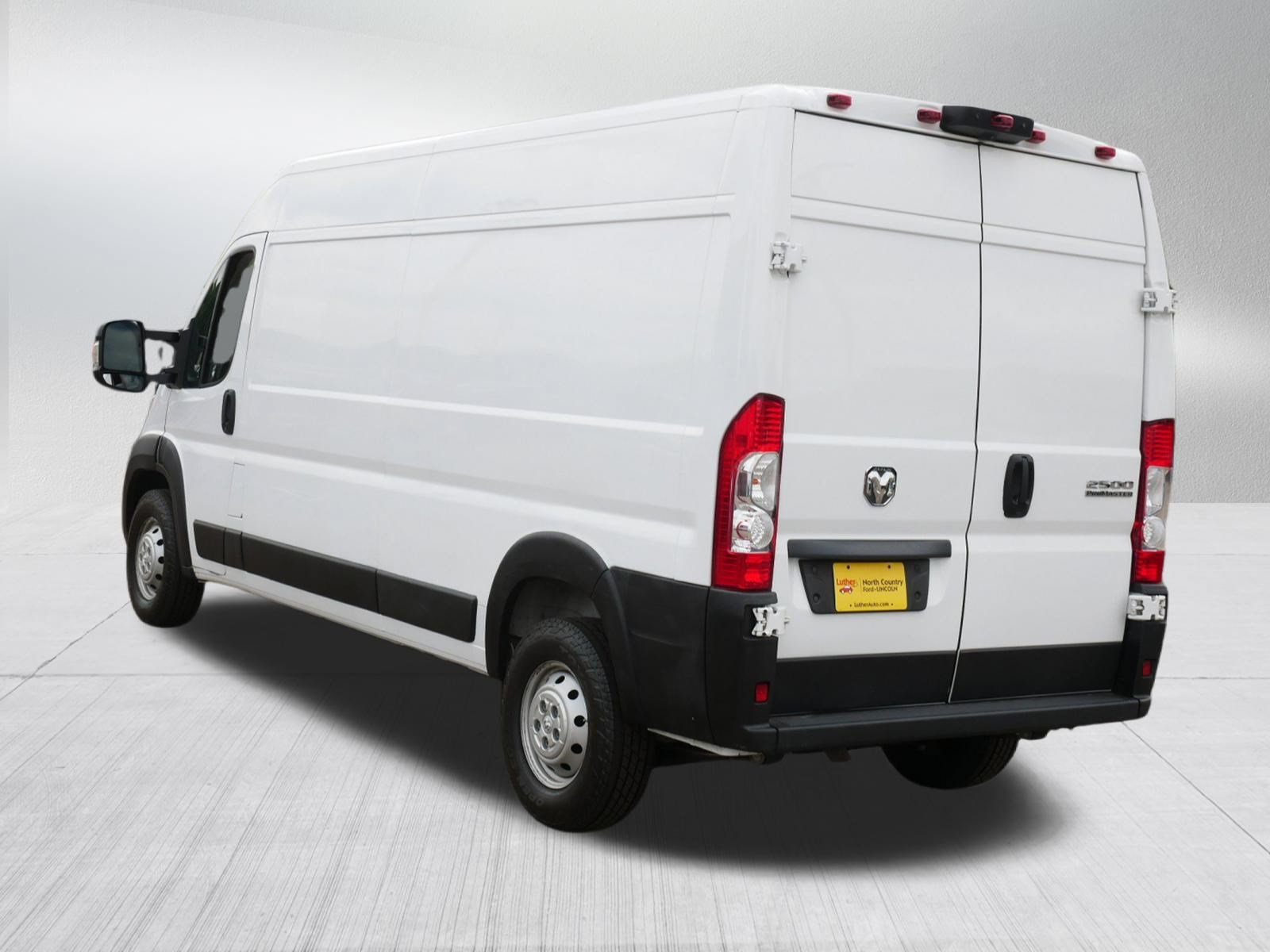 Used 2023 RAM ProMaster 2500 FWD image 5