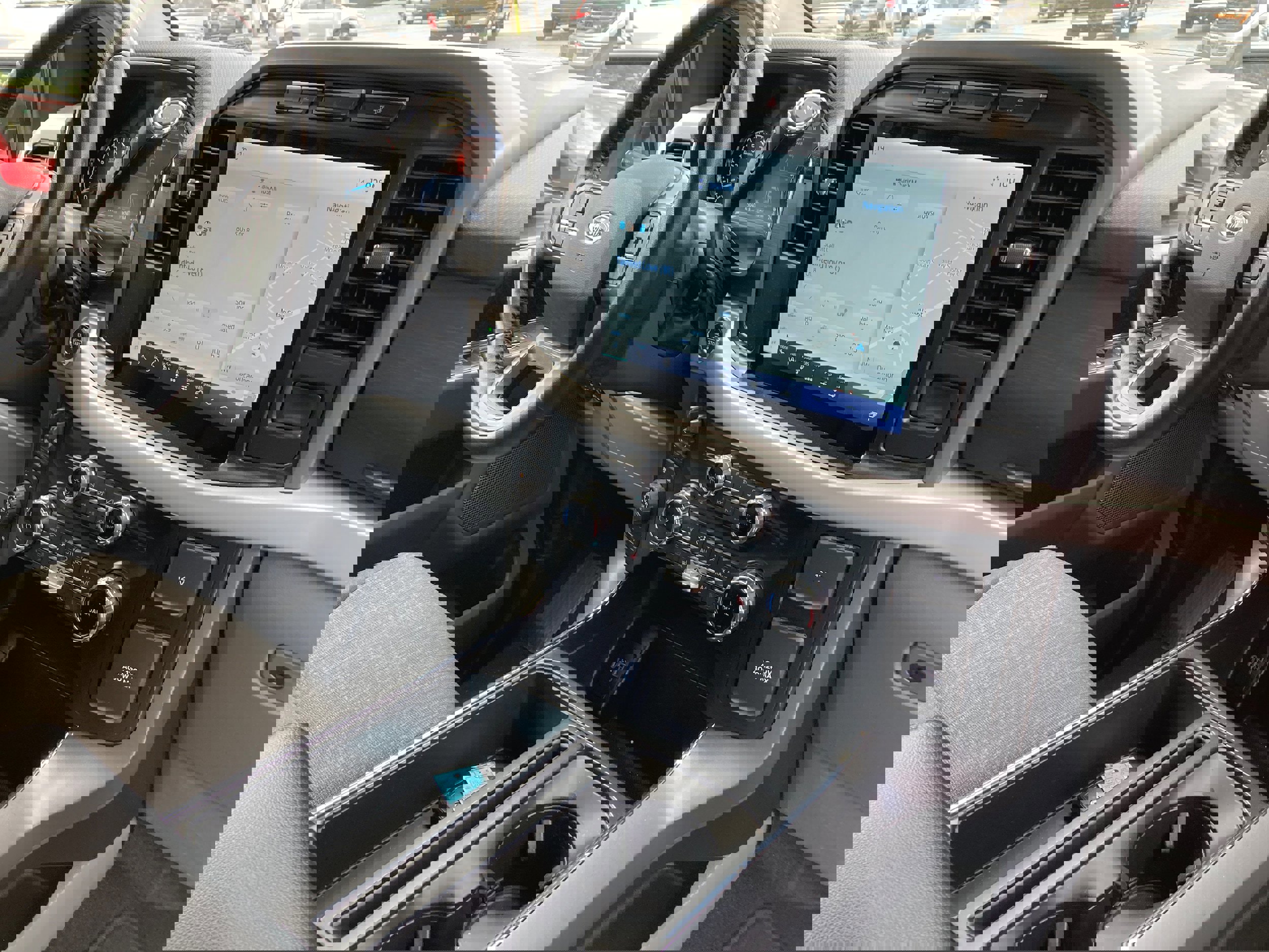 Certified 2022 Ford F150 XLT w/ Equipment Group 302A High image 20