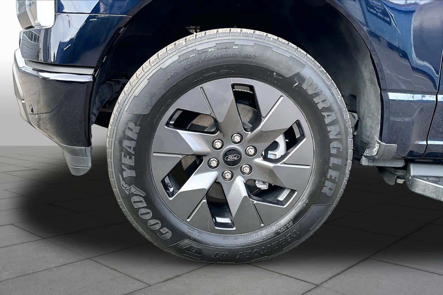Certified 2023 Ford F150 Lightning Lariat AWD/4WD image 10