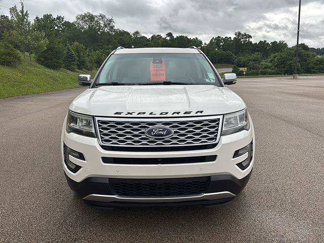 Certified 2017 Ford Explorer Platinum AWD/4WD image 7