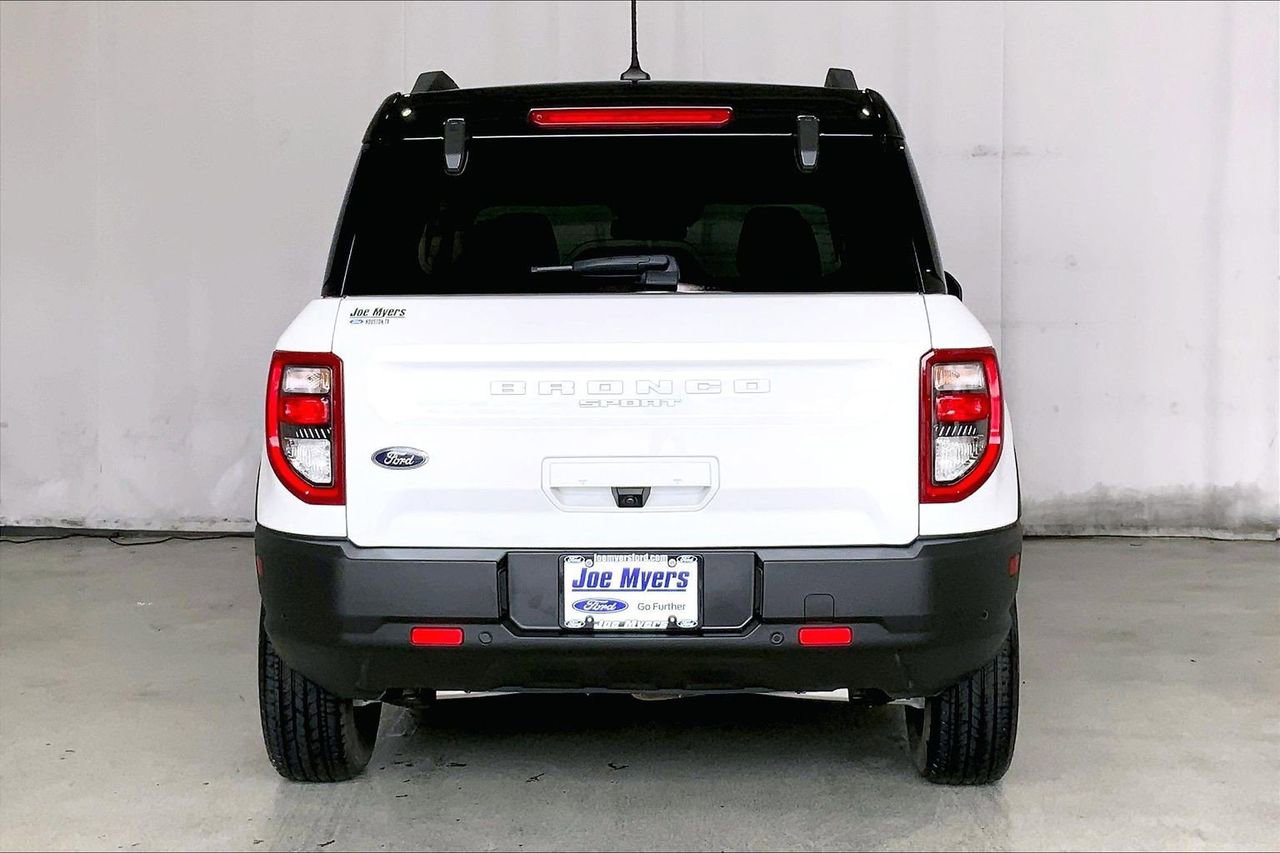 Certified 2023 Ford Bronco Sport Outer Banks w/ Tech Package AWD/4WD image 3