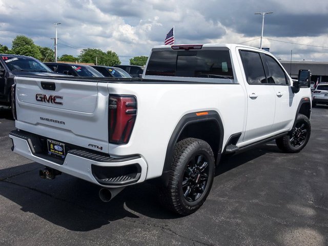 Used 2025 GMC Sierra 2500 AT4 w/ AT4 Premium Plus Package AWD/4WD image 10