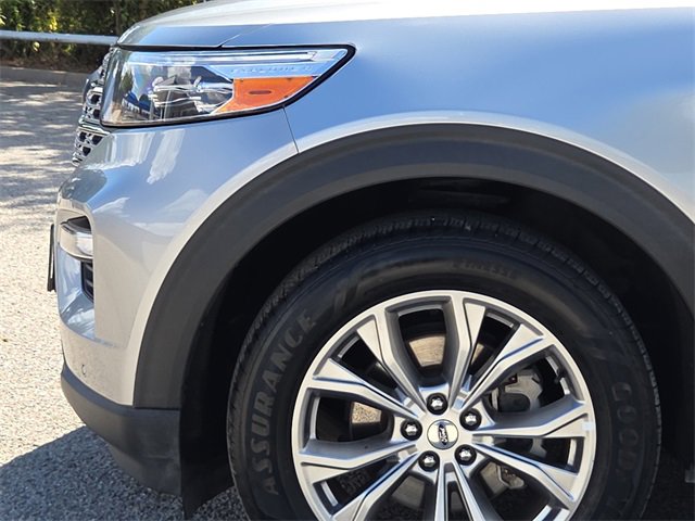 Certified 2023 Ford Explorer Limited image 5