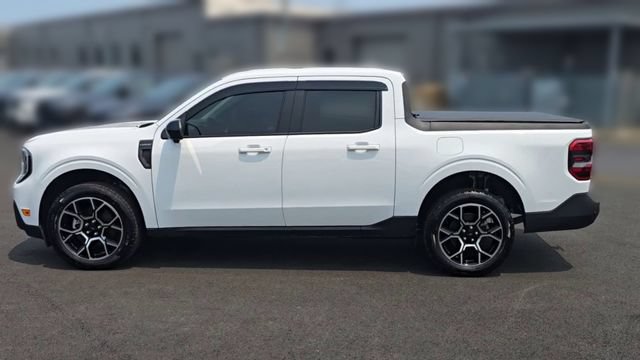 Certified 2025 Ford Maverick Lariat w/ 4K Tow Package AWD/4WD image 6
