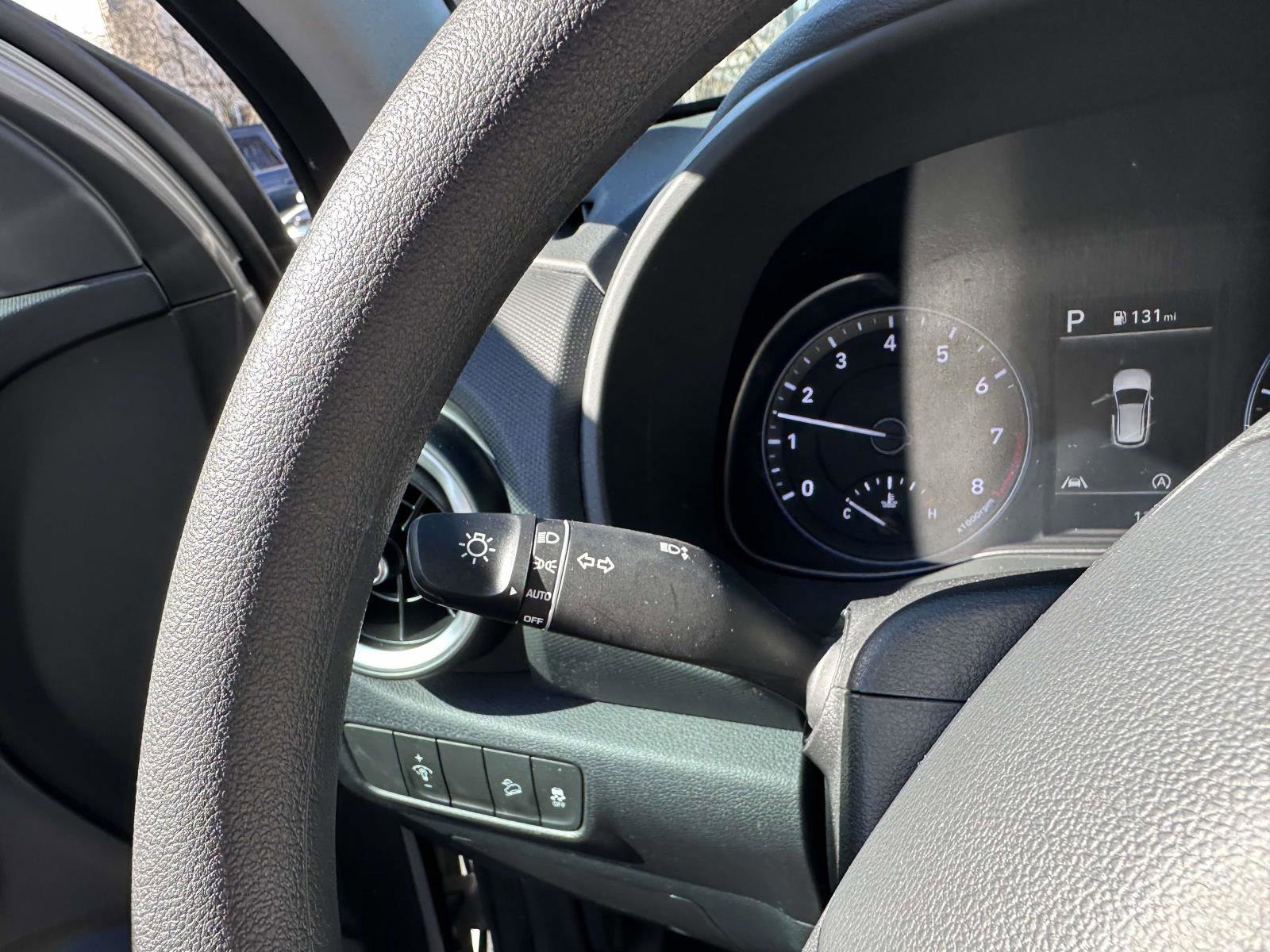 Used 2023 Hyundai Kona SEL image 29