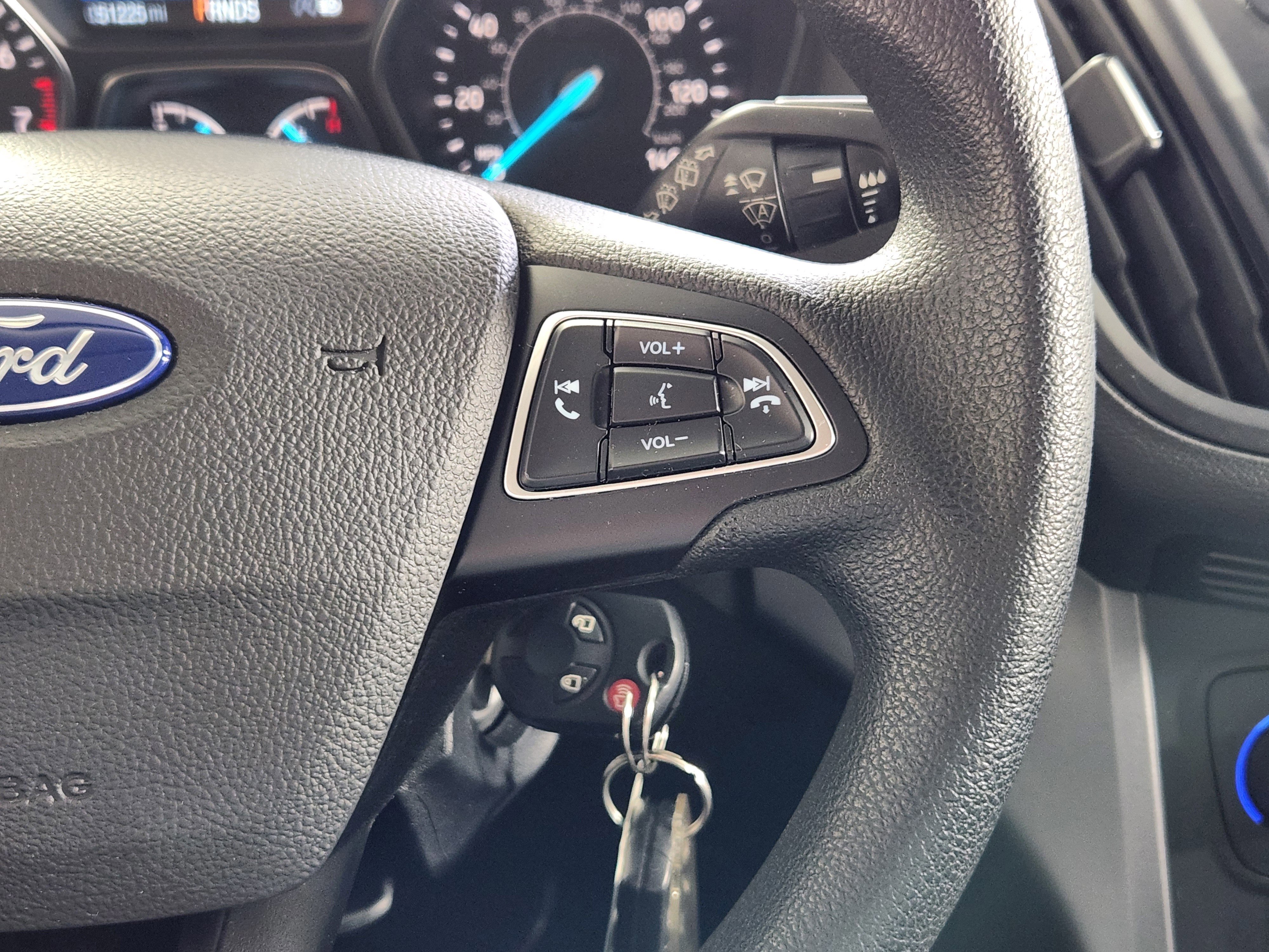 Certified 2018 Ford Escape SE w/ Ford Safe & Smart Package image 19