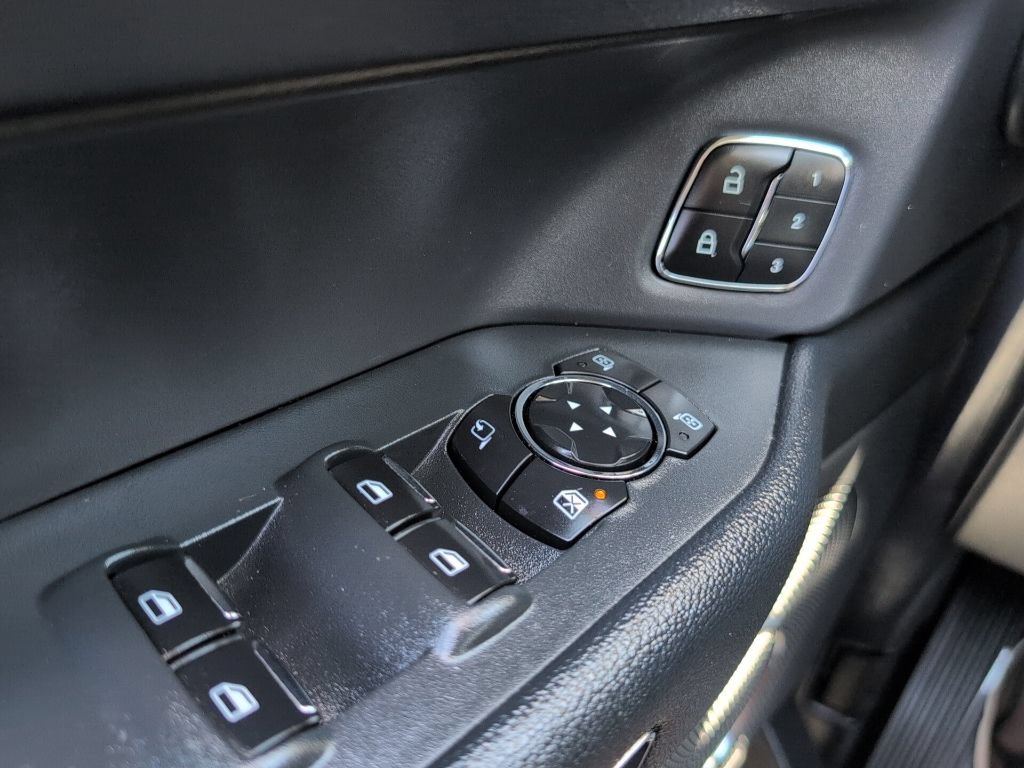 Certified 2024 Ford Expedition XLT RWD image 27