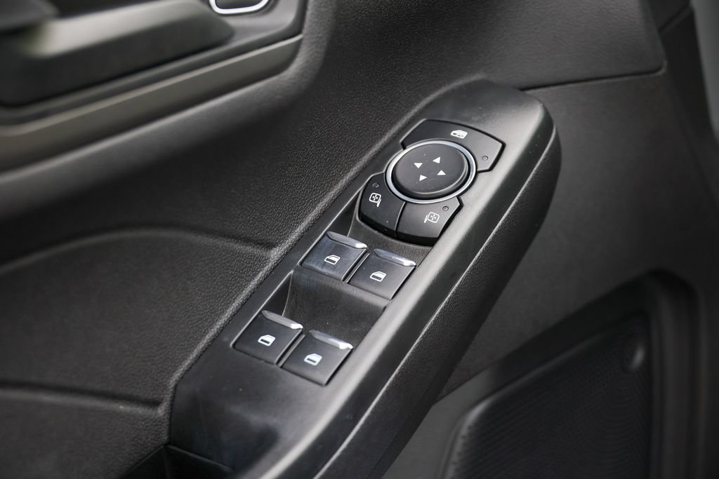 Certified 2023 Ford Escape Active AWD/4WD image 5