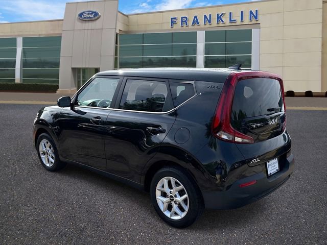 Used 2022 Kia Soul LX w/ Technology Package FWD image 5