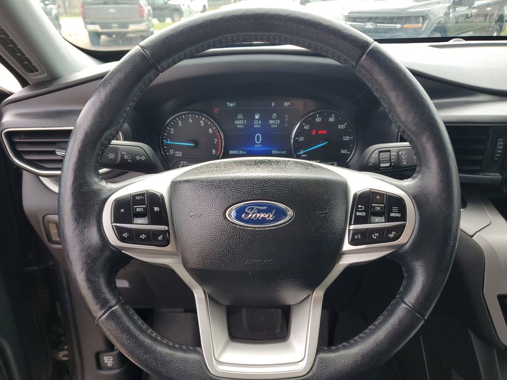 Certified 2023 Ford Explorer XLT w/ Equipment Group 202A image 18