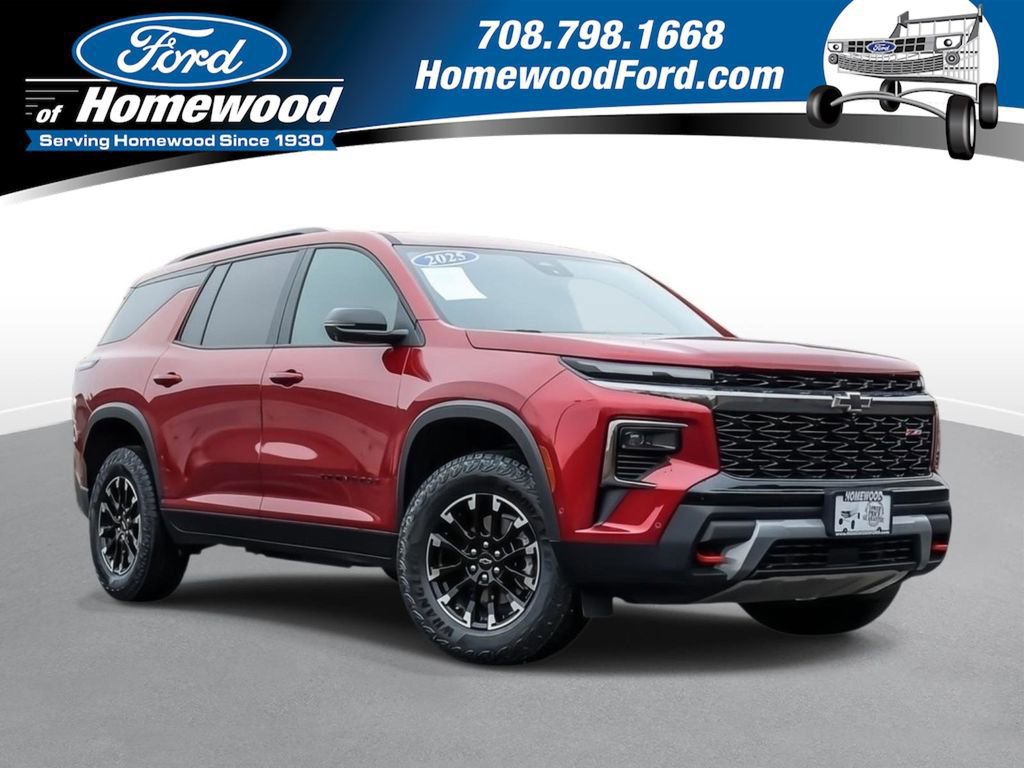 Used 2025 Chevrolet Traverse Z71 w/ Enhanced Driving Package image 6