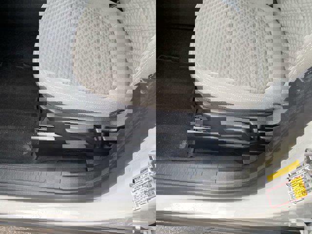 Certified 2021 Ford Escape SE w/ SE Sport Appearance Package image 12