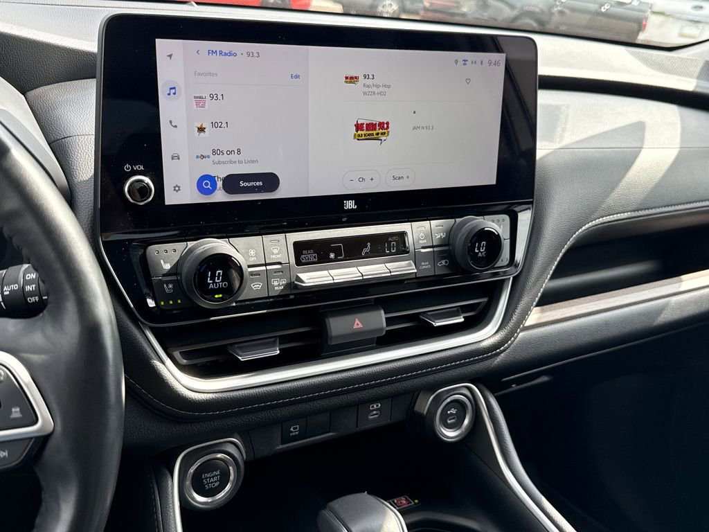 Used 2024 Toyota Grand Highlander AWD image 21