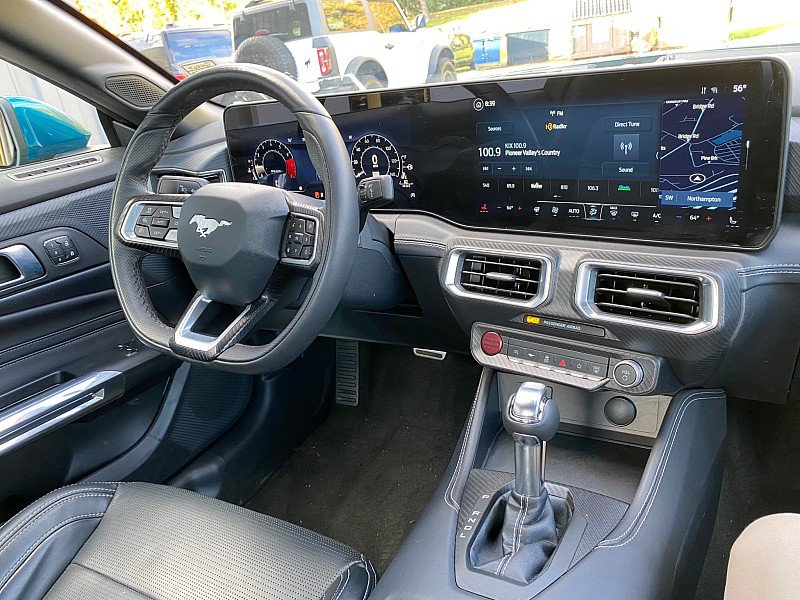 Certified 2026 Ford Mustang Premium RWD image 17