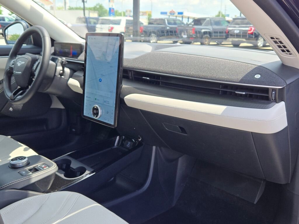 Certified 2024 Ford Mustang Mach-E Premium image 8