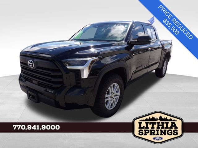 Used 2022 Toyota Tundra SR5 w/ SR5 Convenience Package image 3
