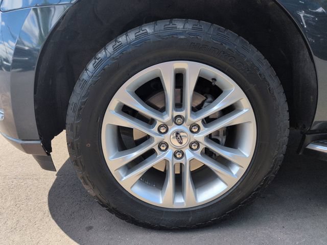 Certified 2023 Ford Expedition XLT AWD/4WD image 10