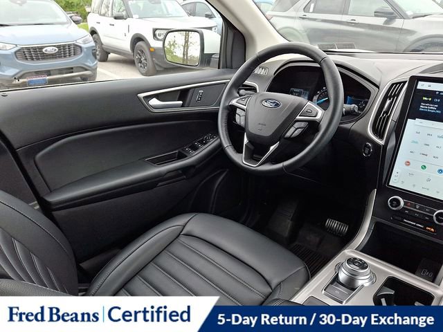 Certified 2024 Ford Edge SEL w/ Convenience Package AWD/4WD image 15