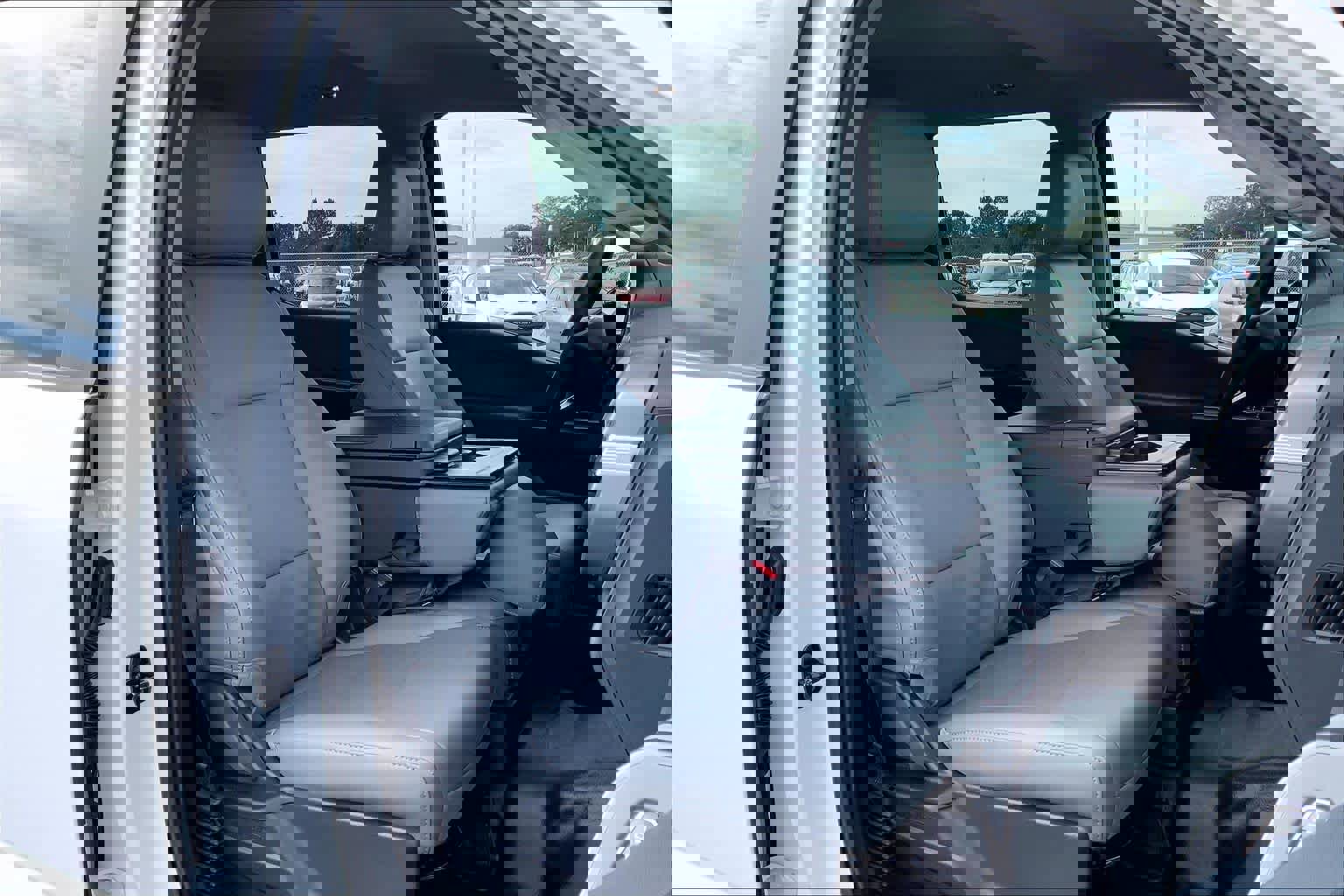 Certified 2025 Ford F150 XL w/ Equipment Group 103A High image 8