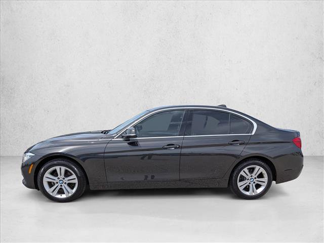 Used 2017 BMW 330i xDrive Sedan AWD/4WD image 9