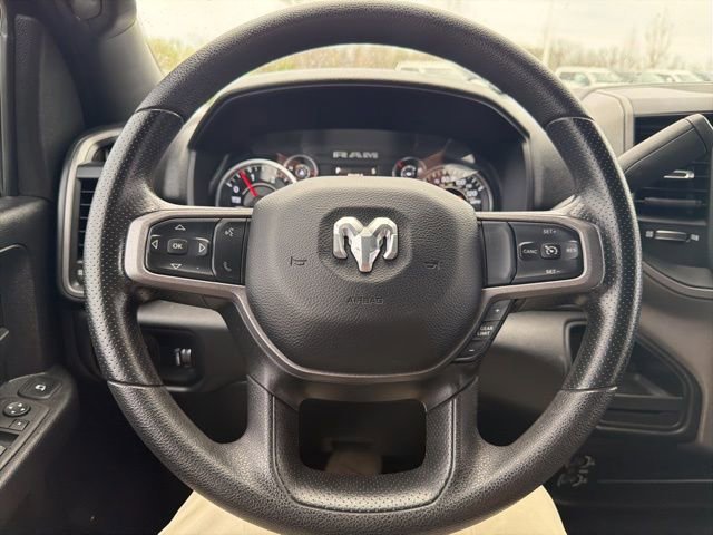 Used 2023 RAM 2500 Tradesman AWD/4WD image 38