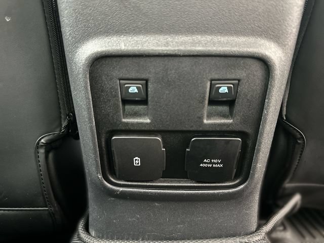 Certified 2022 Ford Bronco Outer Banks w/ Sasquatch Package AWD/4WD image 23