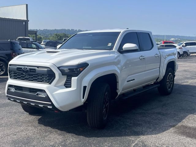Used 2026 Toyota Tacoma TRD Sport AWD/4WD image 8