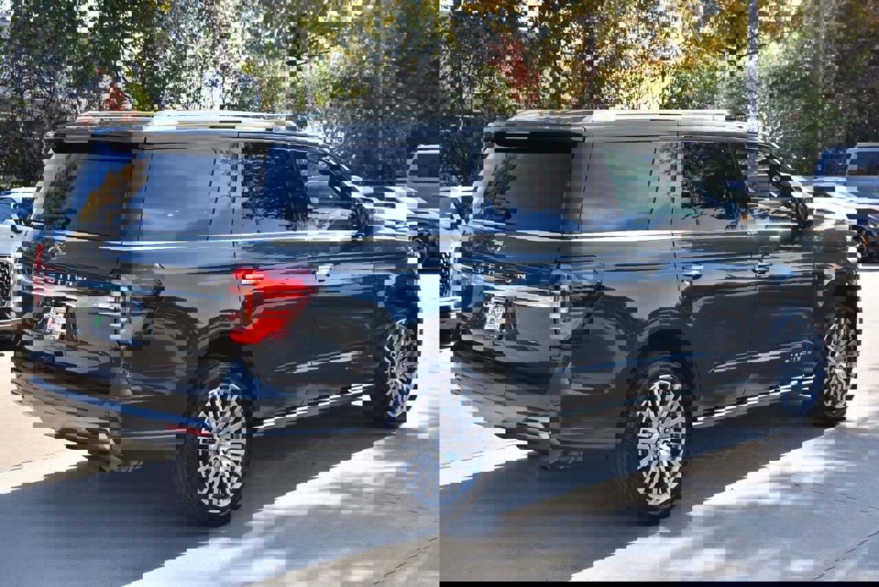 Certified 2022 Ford Expedition Platinum image 7