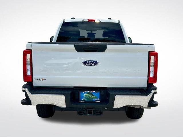 Certified 2025 Ford F250 XLT AWD/4WD image 34