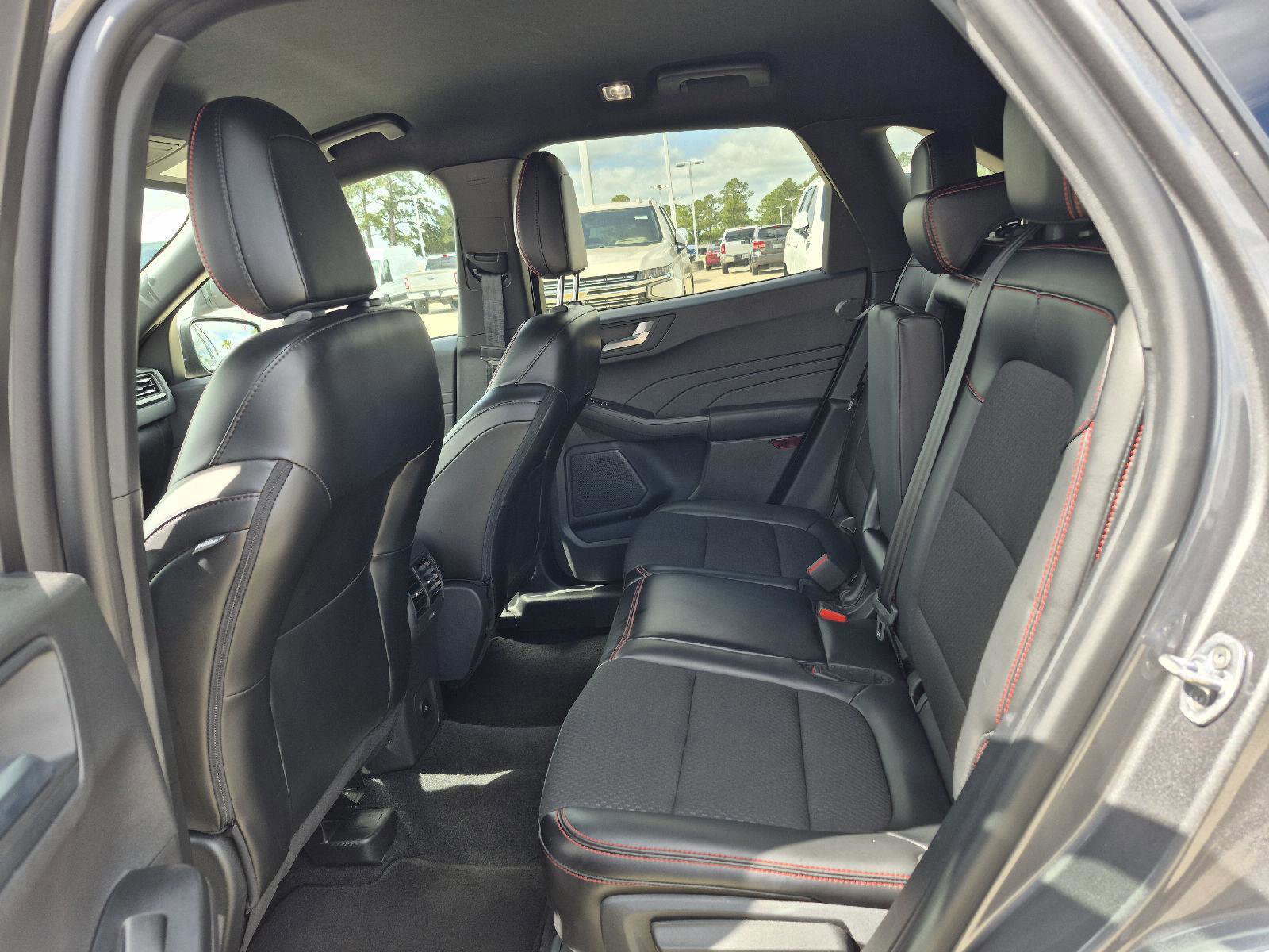 Certified 2024 Ford Escape ST-Line image 14