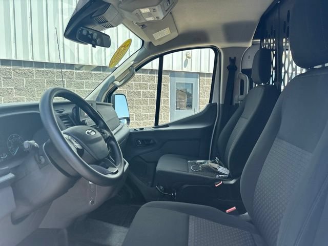 Certified 2025 Ford Transit 250 Low Roof w/ Exterior Upgrade Package RWD image 13