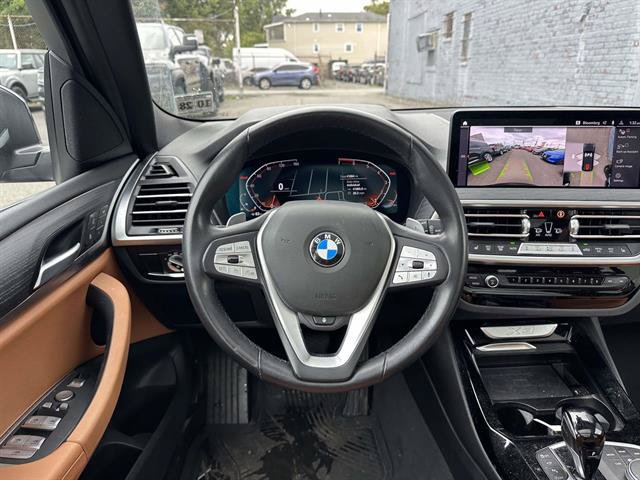 Used 2024 BMW X3 xDrive30i w/ Premium Package w/ZPA AWD/4WD image 9