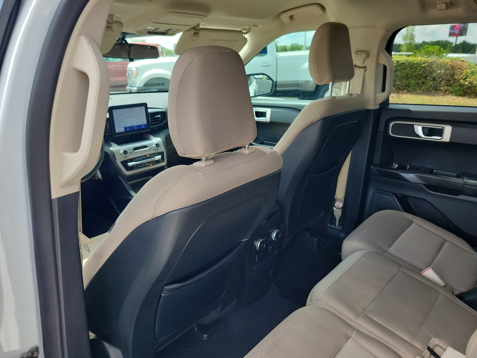Certified 2020 Ford Explorer 2WD image 9