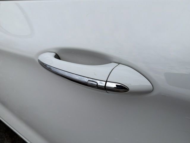 Used 2017 Buick Envision Essence image 18