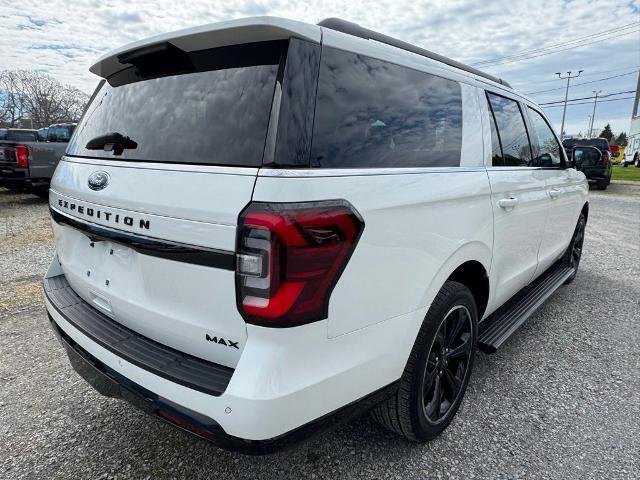 Certified 2022 Ford Expedition Max Limited AWD/4WD image 4