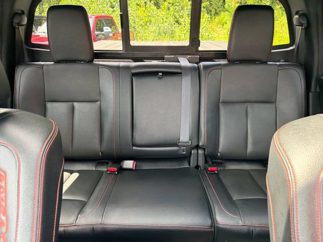 Used 2020 Nissan Titan PRO-4X w/ Pro-4x Convenience Package AWD/4WD image 23